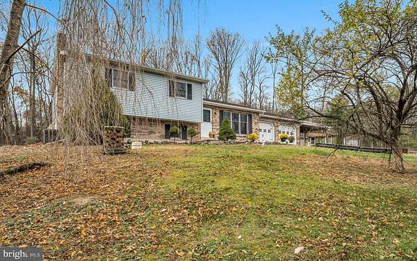 1.5 Acres of Residential Land with Home for Sale in New Bloomfield, Pennsylvania