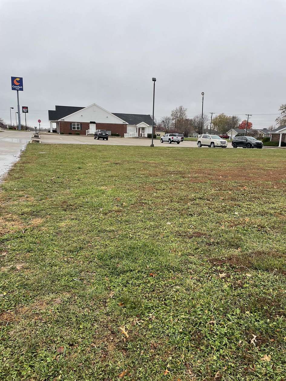 1.2 Acres of Commercial Land for Sale in Marshall, Missouri