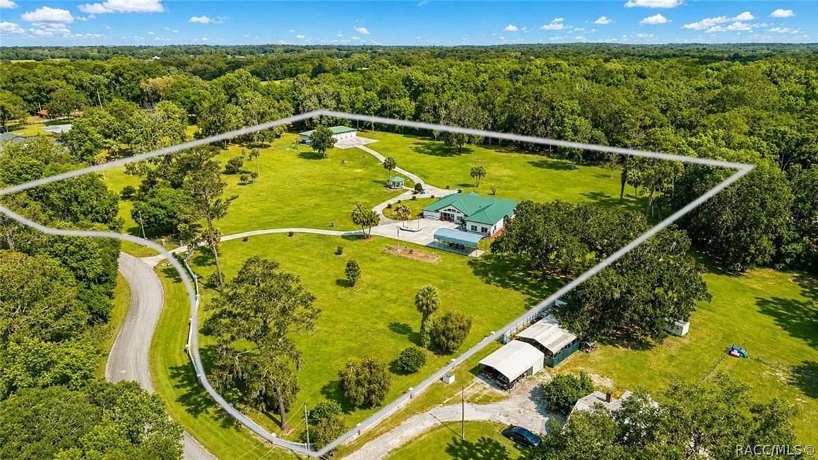 7.34 Acres of Land with Home for Sale in Ocala, Florida