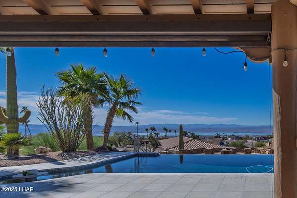 2.1 Acres of Residential Land with Home for Sale in Lake Havasu City, Arizona