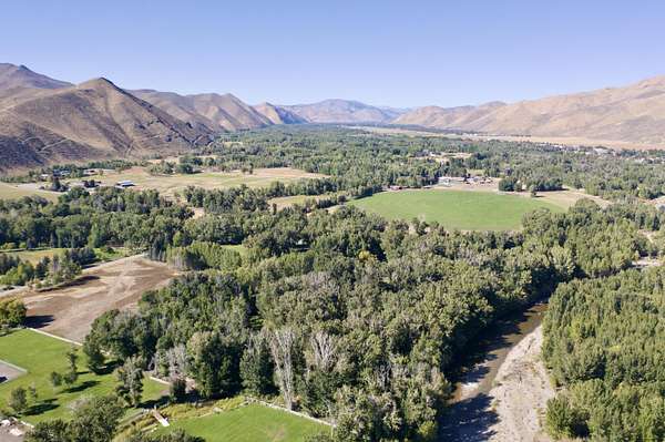 14.1 Acres of Land for Sale in Bellevue, Idaho