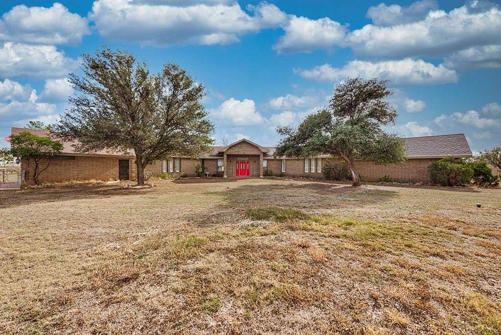 3 Acres of Residential Land with Home for Sale in Midland, Texas