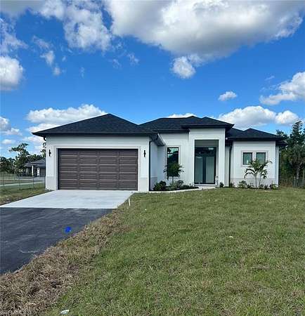 1.59 Acres of Residential Land with Home for Sale in Naples, Florida