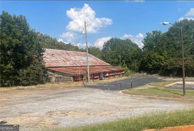 3.2 Acres of Commercial Land for Sale in Stone Mountain, Georgia
