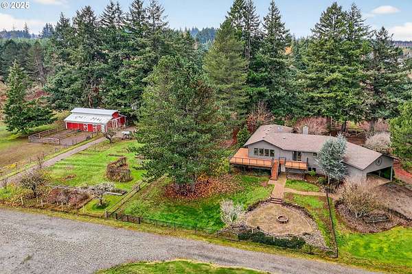 9.46 Acres of Land with Home for Sale in Estacada, Oregon