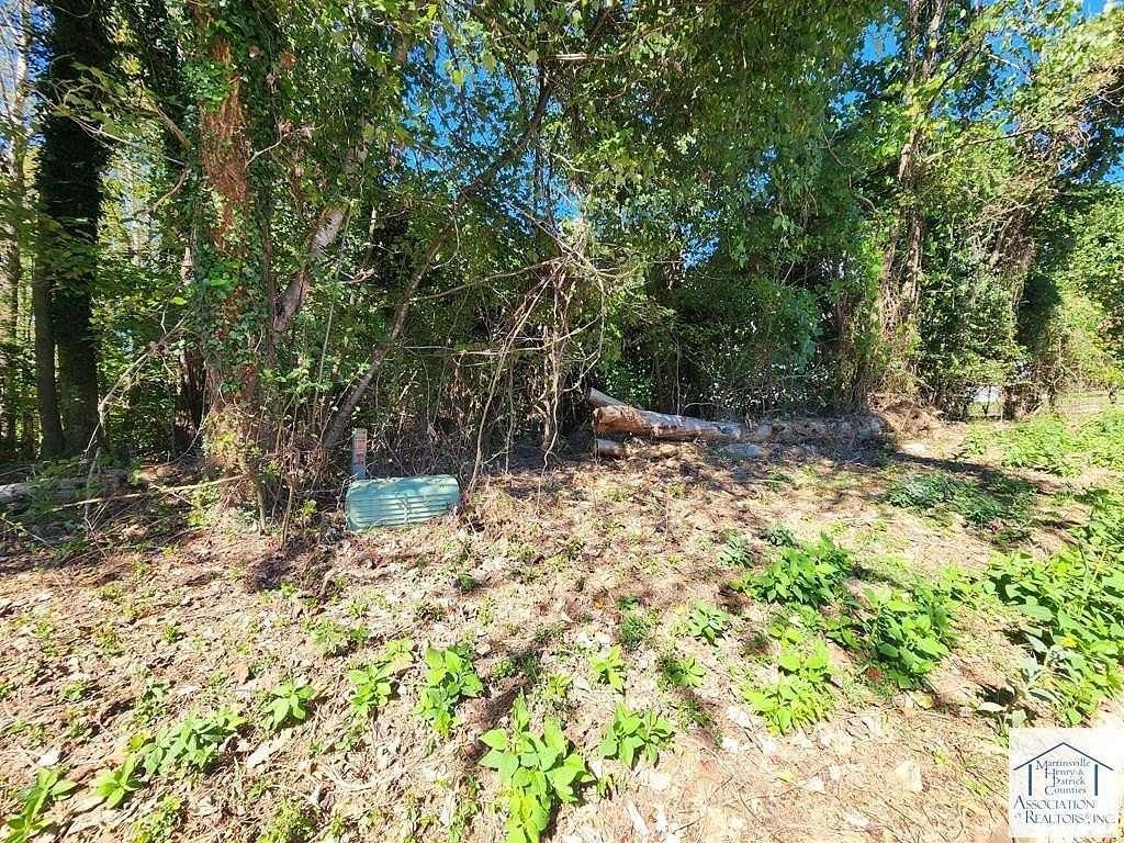 0.39 Acres of Residential Land for Sale in Martinsville, Virginia