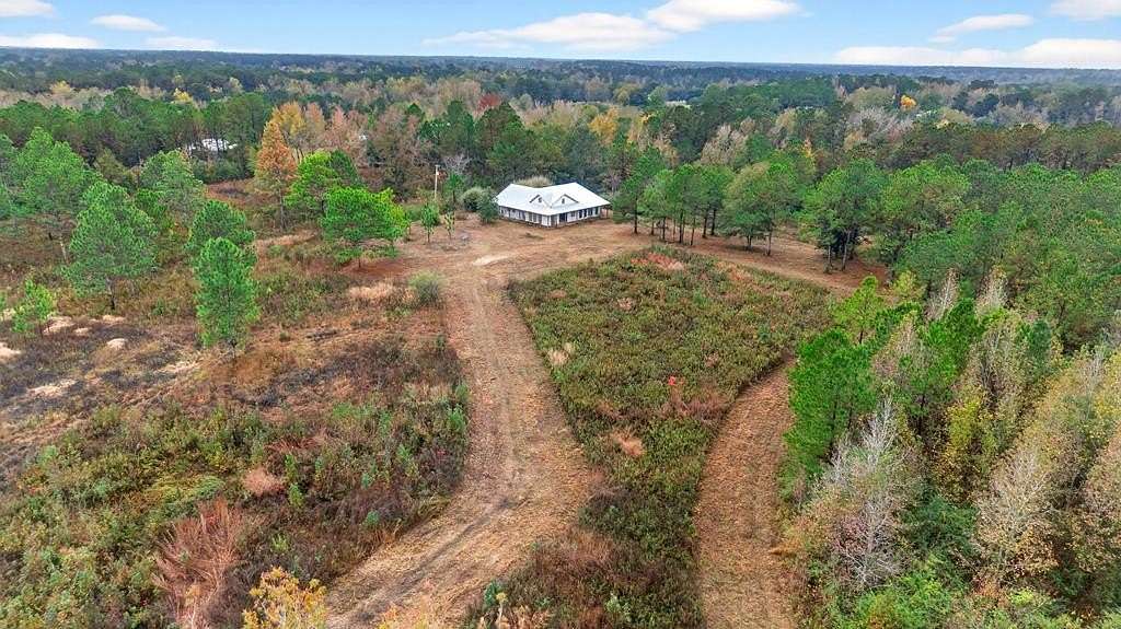 11.3 Acres of Land for Sale in Carriere, Mississippi