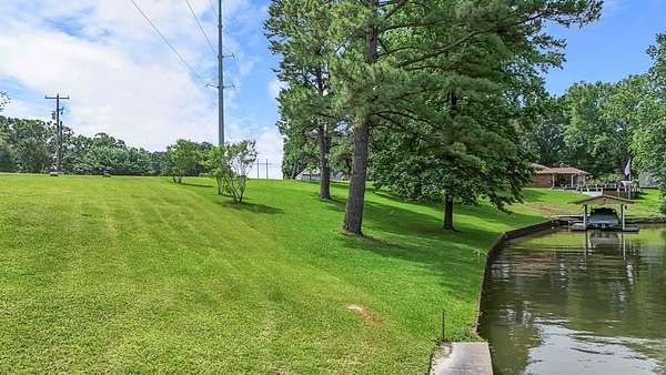 0.28 Acres of Residential Land for Sale in Tool, Texas