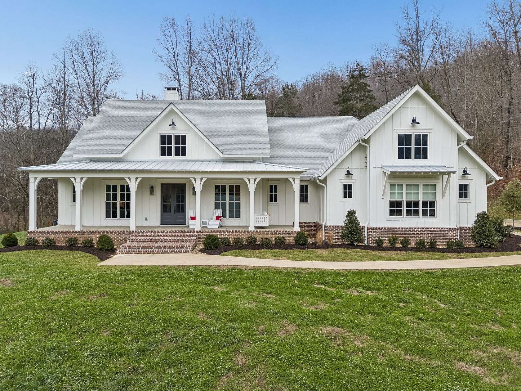 94.3 Acres of Agricultural Land with Home for Sale in Whites Creek, Tennessee