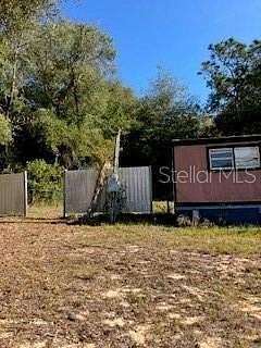 0.36 Acres of Residential Land for Sale in Interlachen, Florida