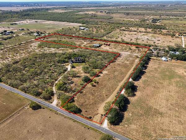 13.6 Acres of Land for Sale in Elmendorf, Texas