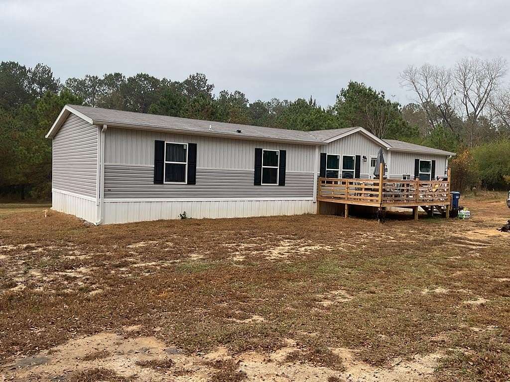 3.24 Acres of Residential Land with Home for Sale in Honoraville, Alabama