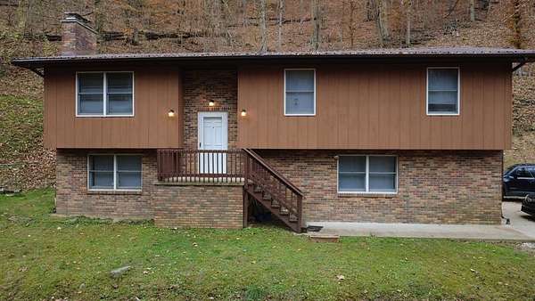 4 Acres of Land with Home for Sale in Pikeville, Kentucky