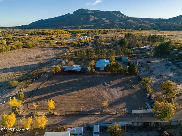 1 Acre of Residential Land for Sale in Las Cruces, New Mexico