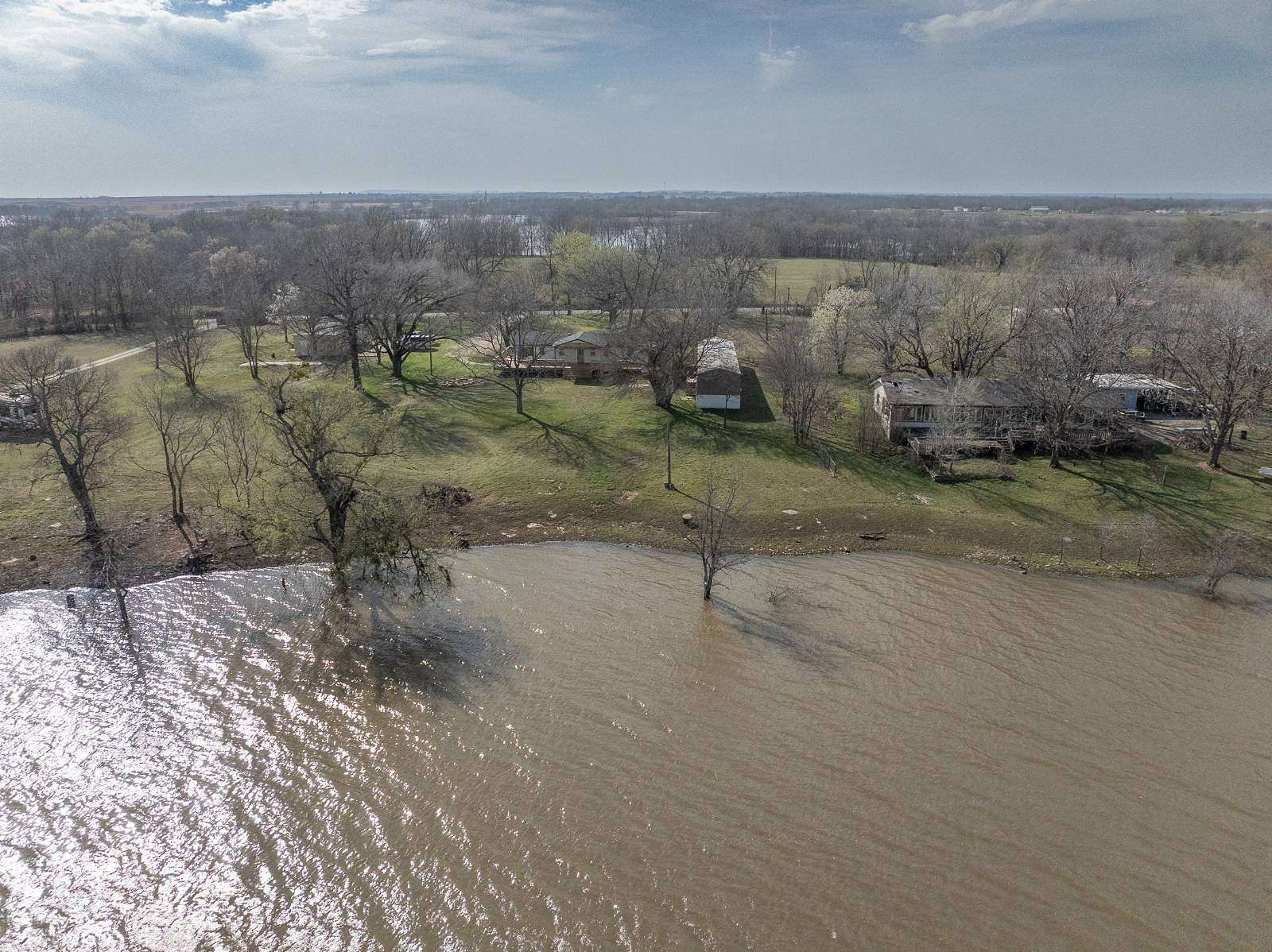 2.15 Acres of Residential Land with Home for Sale in Big Cabin, Oklahoma