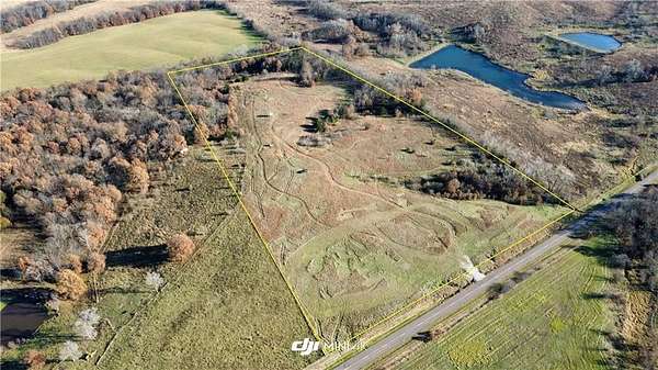 20 Acres of Recreational Land for Sale in Gilman City, Missouri