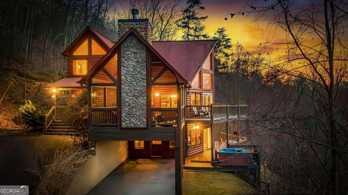 1.59 Acres of Residential Land for Sale in Mineral Bluff, Georgia