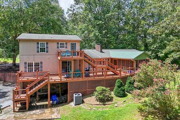 1.77 Acres of Residential Land with Home for Sale in Abbeville, South Carolina