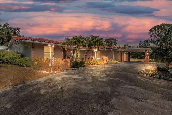 2.18 Acres of Residential Land with Home for Sale in Sarasota, Florida