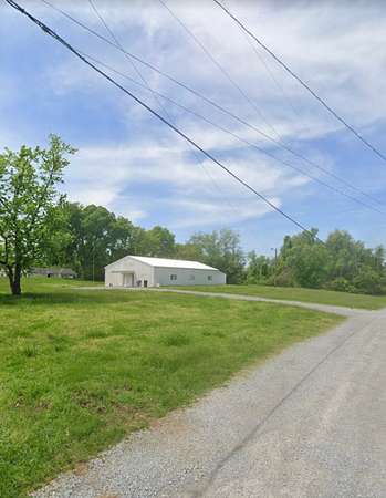 3 Acres of Agricultural Land for Lease in Madison, Tennessee