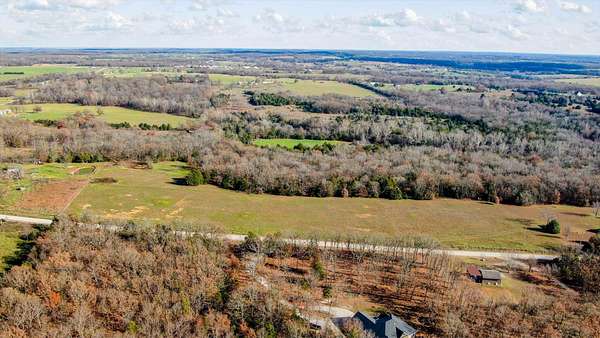 5 Acres of Residential Land for Sale in Buffalo, Missouri