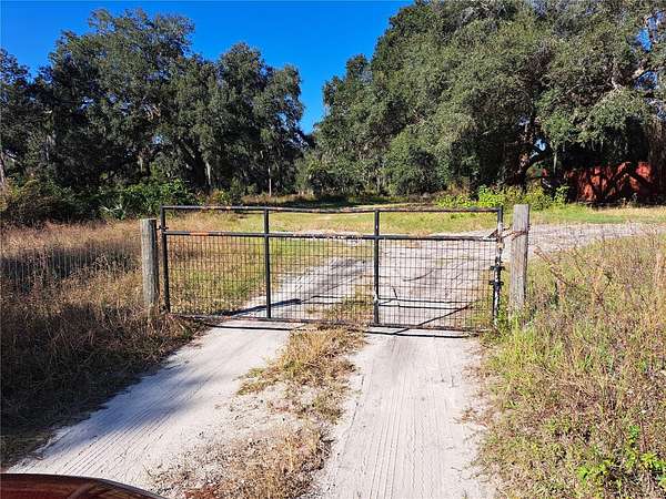 3 Acres of Land for Sale in Summerfield, Florida
