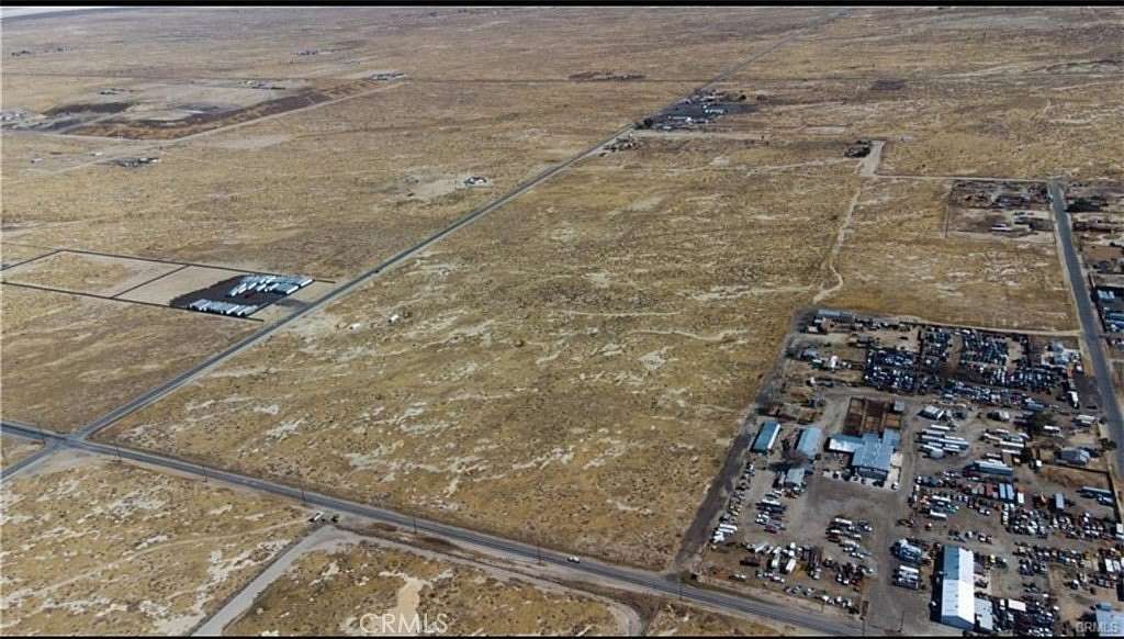 36 Acres of Recreational Land for Sale in Hi Vista, California