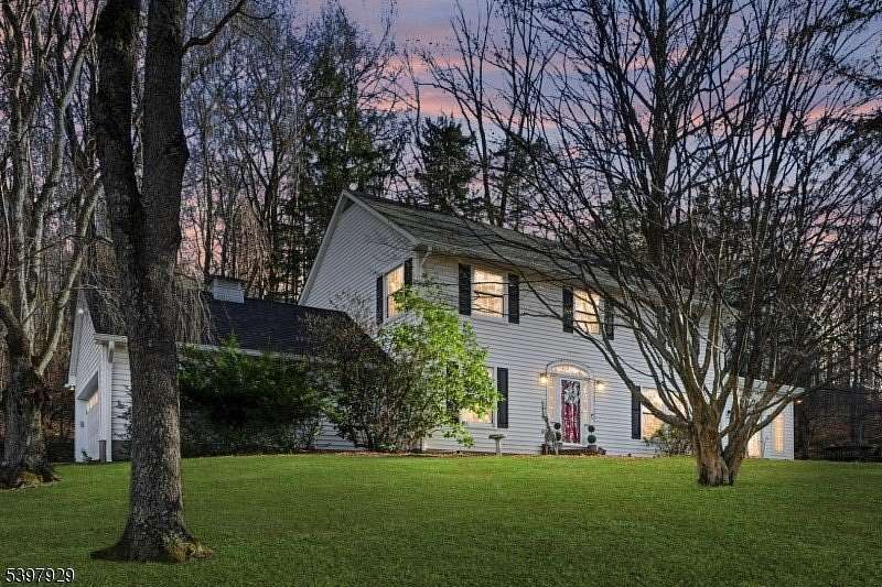 5.14 Acres of Residential Land with Home for Sale in Fredon Township, New Jersey