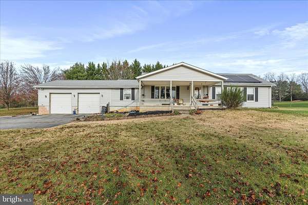 3.22 Acres of Residential Land with Home for Sale in Sharpsburg, Maryland