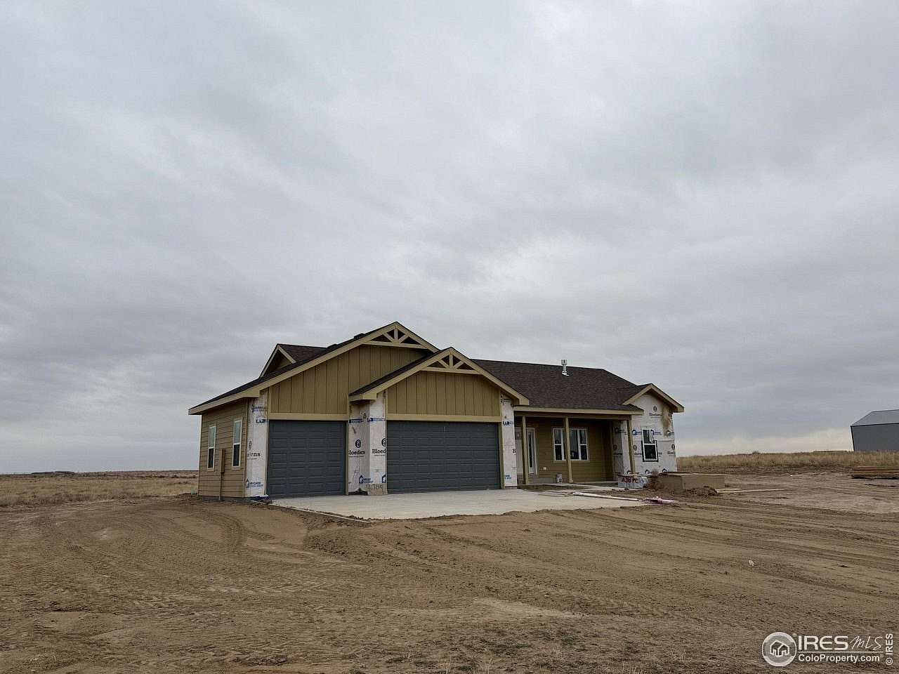 2 Acres of Residential Land with Home for Sale in Wiggins, Colorado