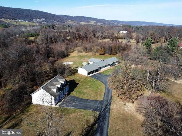 10 Acres of Recreational Land with Home for Sale in Bluemont, Virginia