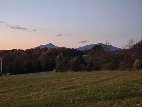 1 Acre of Residential Land for Sale in Moneta, Virginia