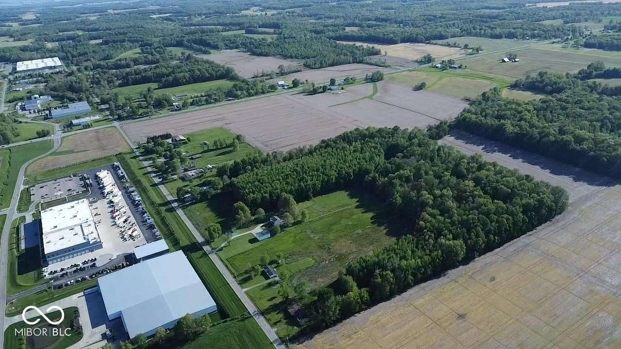 31.5 Acres of Commercial Land for Sale in Columbus, Indiana