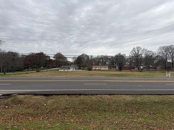 2.67 Acres of Commercial Land for Sale in McKenzie, Tennessee