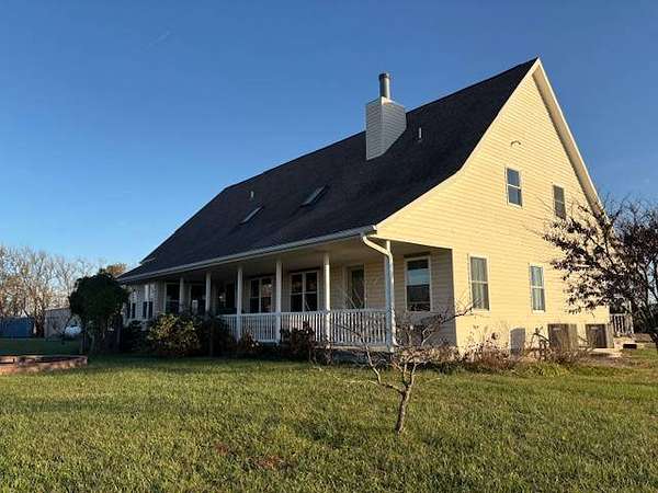 80 Acres of Land with Home for Sale in Waverly, Kansas