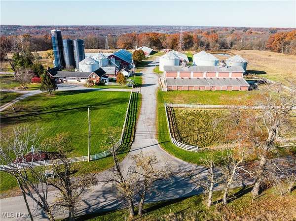 213 Acres of Land for Auction in Lowellville, Ohio