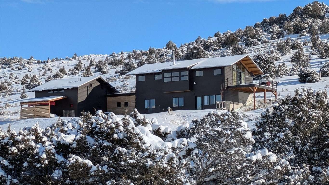 20 Acres of Land with Home for Sale in Manhattan, Montana