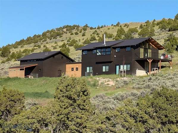 20 Acres of Agricultural Land with Home for Sale in Manhattan, Montana