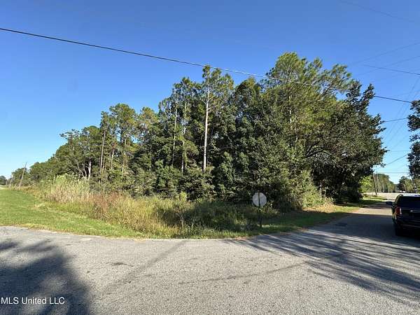 1 Acre of Commercial Land for Sale in Pascagoula, Mississippi