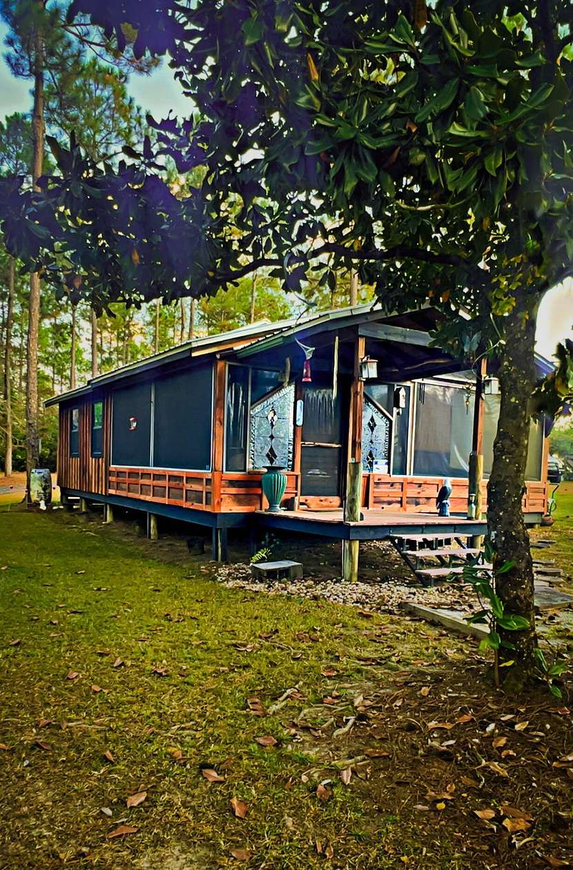 4.51 Acres of Residential Land with Home for Sale in Laurel Hill, Florida