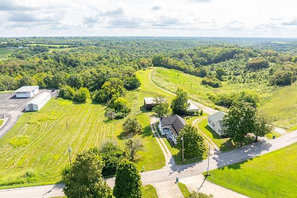 9.5 Acres of Residential Land with Home for Sale in Williamstown, Kentucky