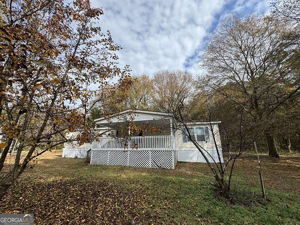 2.2 Acres of Residential Land with Home for Sale in Lavonia, Georgia