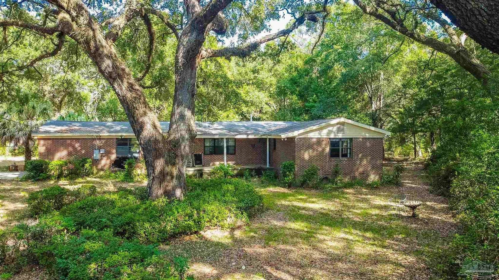 2.4 Acres of Residential Land with Home for Sale in Pensacola, Florida