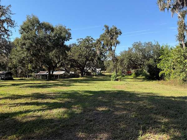 1.5 Acres of Residential Land for Sale in Dade City, Florida