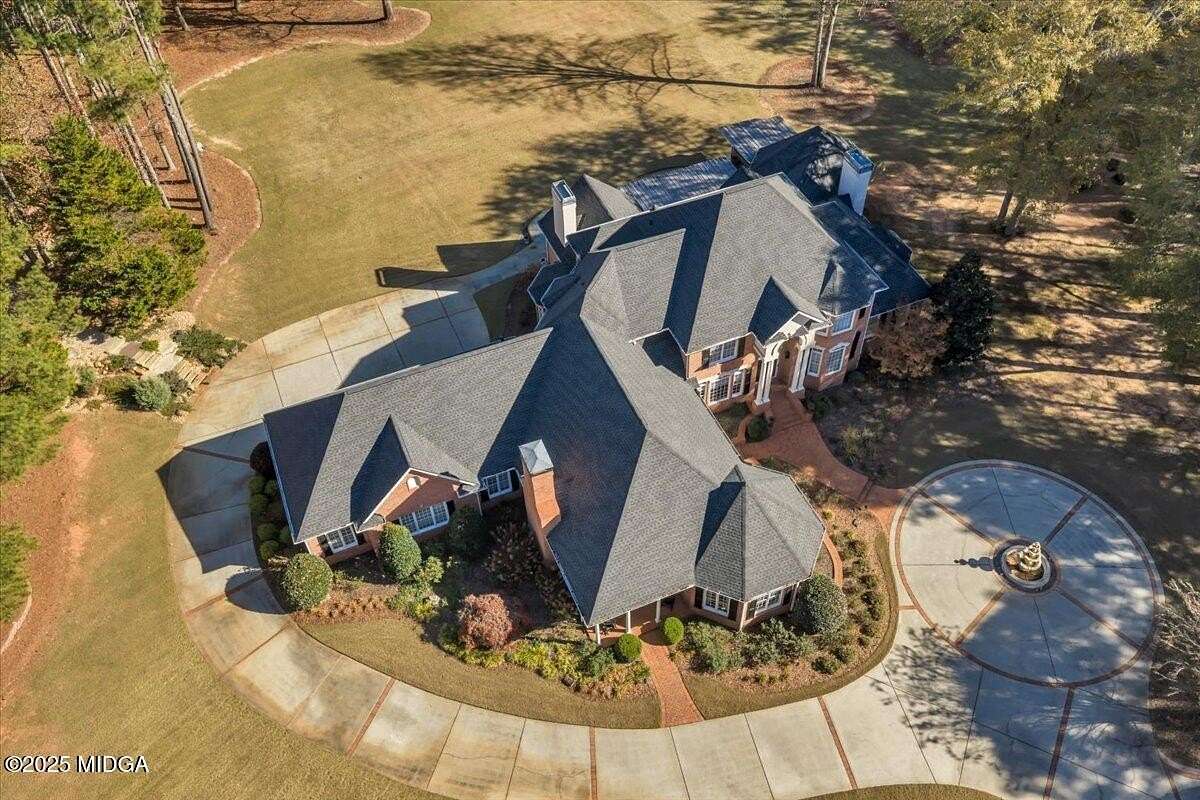 49.4 Acres of Agricultural Land with Home for Sale in Senoia, Georgia