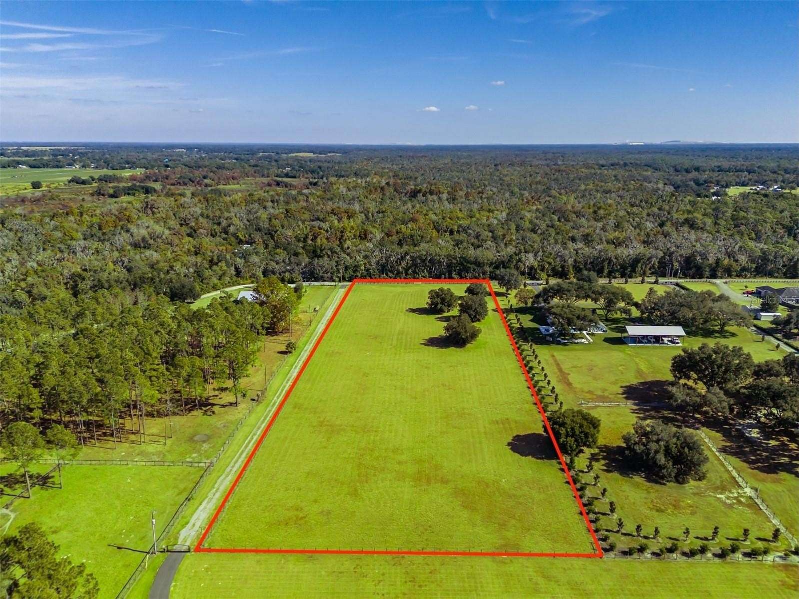 5.5 Acres of Land for Sale in Lithia, Florida