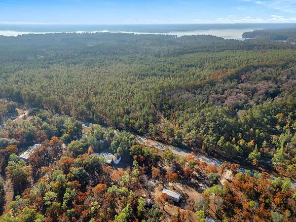 2.5 Acres of Residential Land with Home for Sale in Quincy, Florida