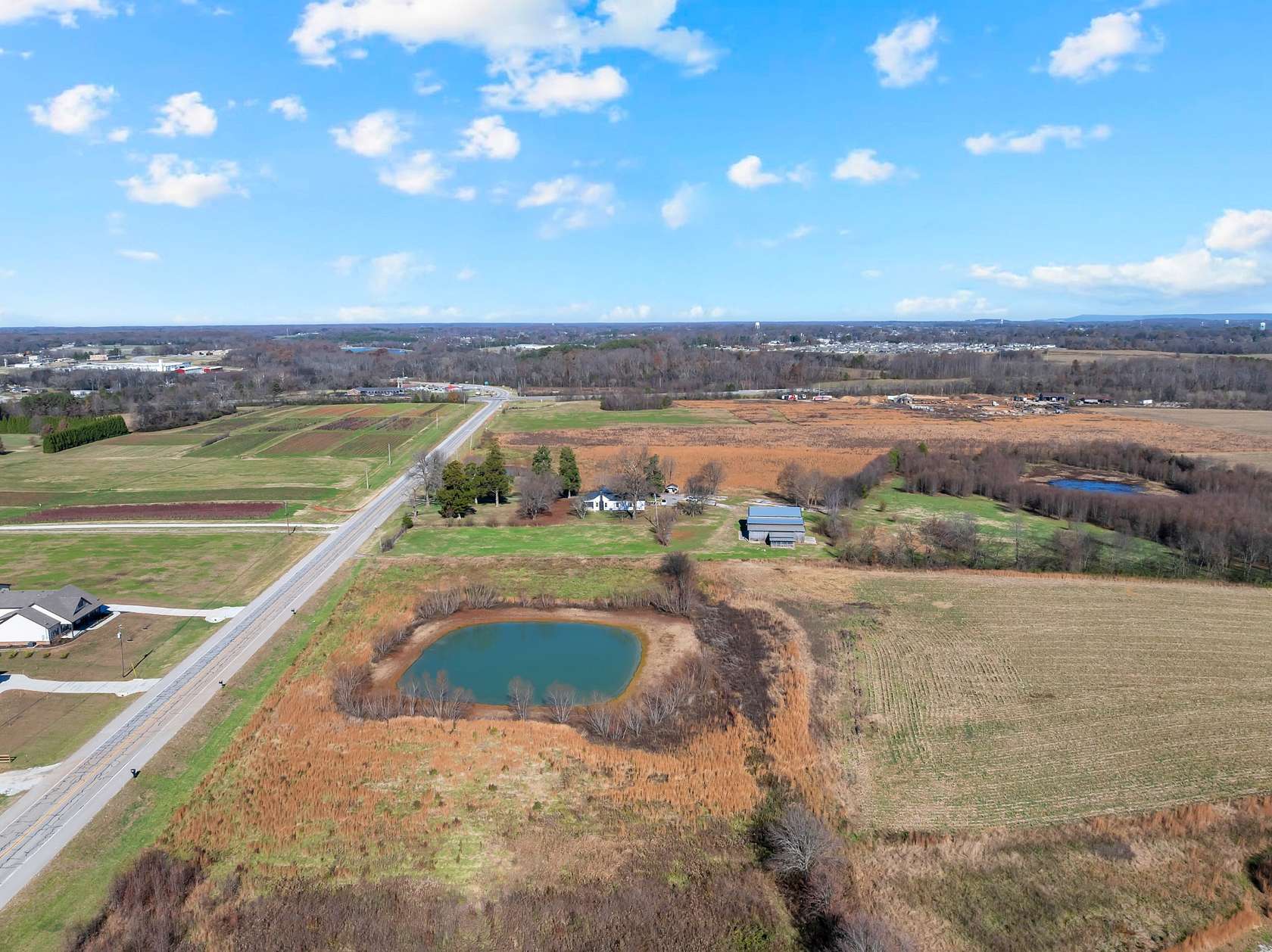 18 Acres of Land for Sale in Winchester, Tennessee