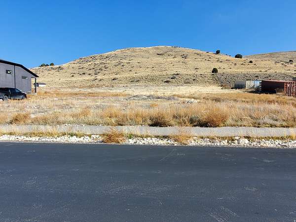 1 Acre of Residential Land for Sale in Eagle Mountain, Utah