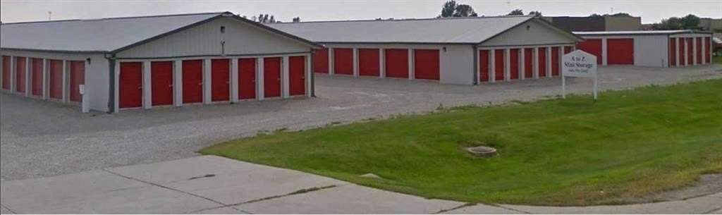 3 Acres of Residential Land for Sale in Newton, Iowa